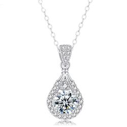 OLIVIE Stříbrný náhrdelník 1ct 6,5mm MOISSANITE 609