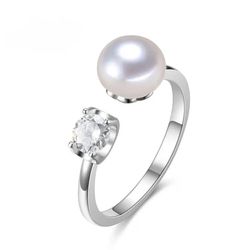 OLIVIE Stříbrný prsten perla BUTTON 760